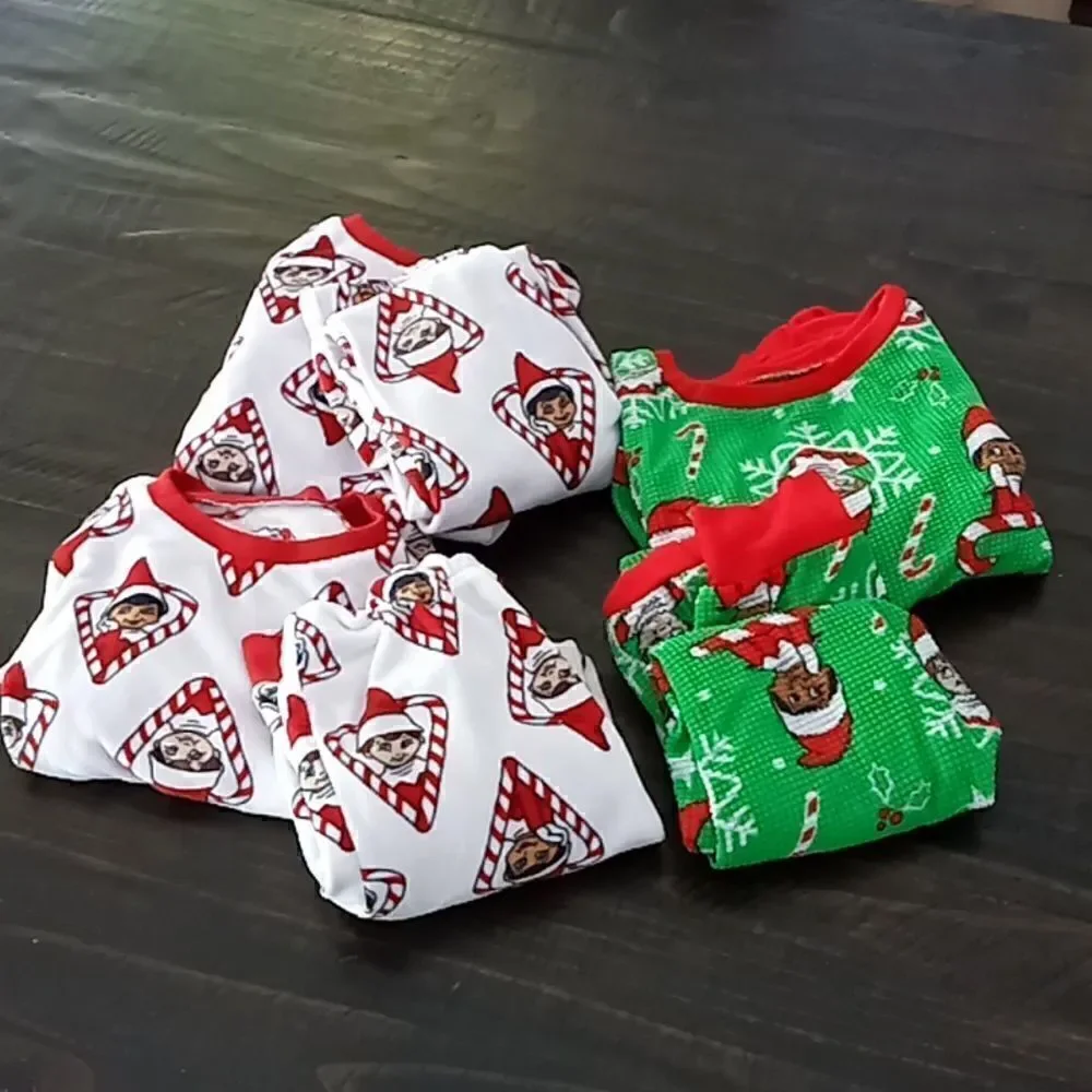 Bundle elf pajamas 5T great condition